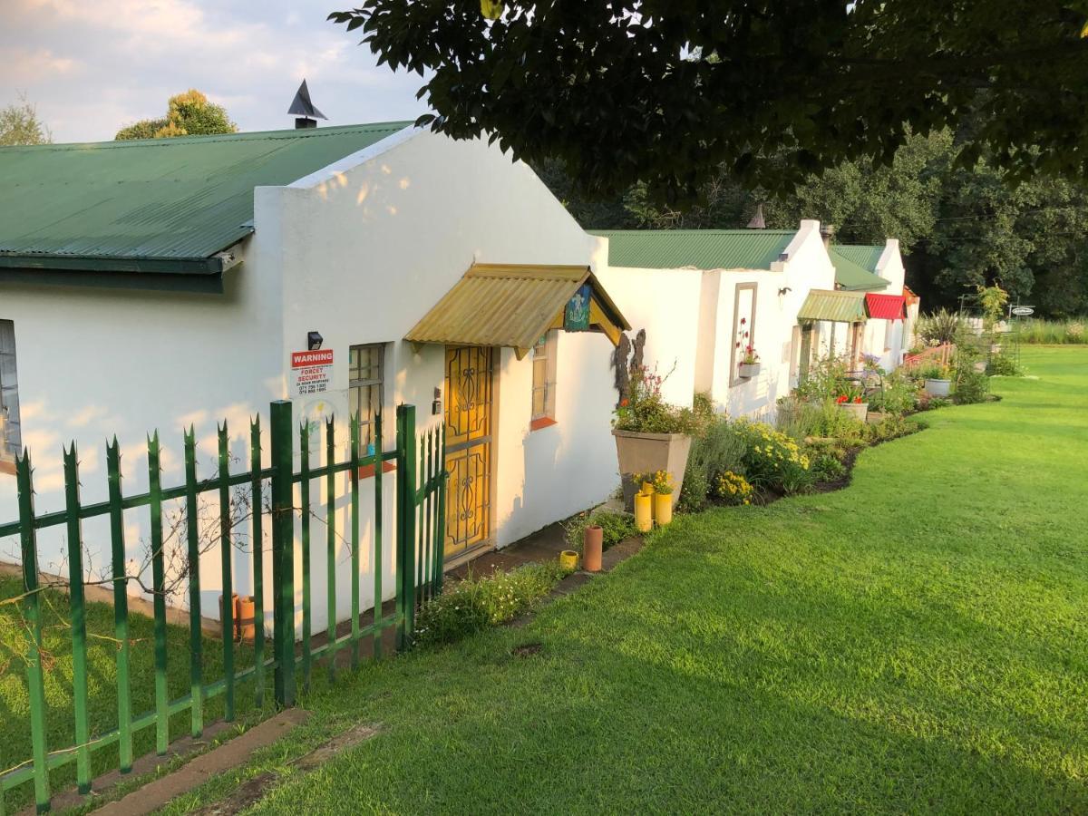 Peace Corner Cottages Dullstroom Kültér fotó